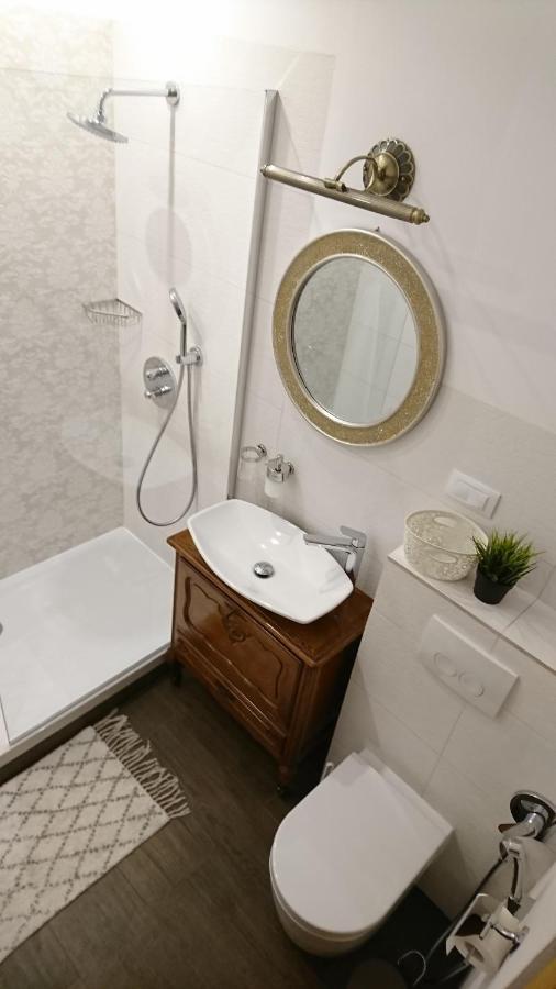 Black Gate - 2 Bedroom Apartment In The Heart Of Old Town With Free Private Secured Parking Braszów Zewnętrze zdjęcie